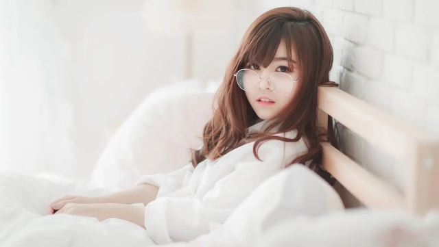 K1体育：室内健身操补气血吗女士